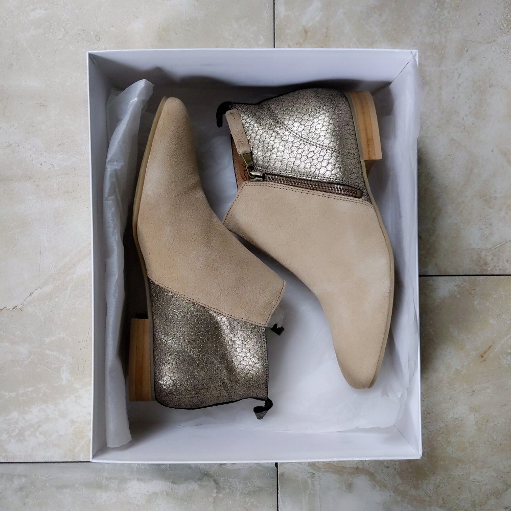 NIB We Do Suede Gold Snake Leather Ankle Boot 37 6.5 - Picture 2 of 2